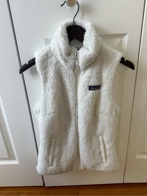 Patagonia Los Gatos Furry Vest in White thumbnail 2