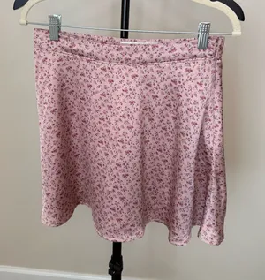Hollister Ultra High-Rise Floral Mini Skirt Size M thumbnail 1