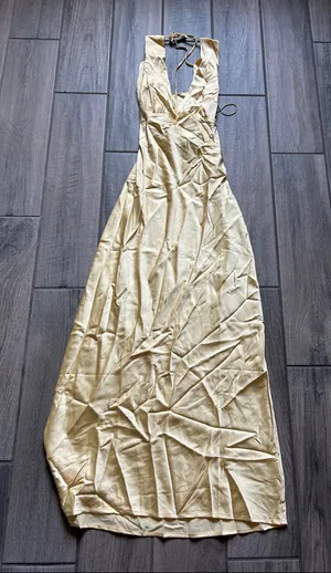 Abercrombie & Fitch Pale Yellow Satin Halter Maxi Dress thumbnail 1