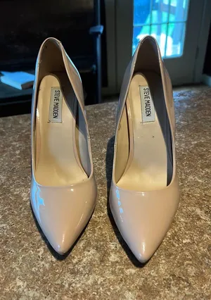 Steve Madden Pump Heels thumbnail 1