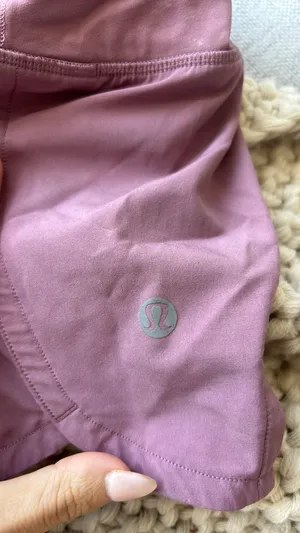 Lululemon Shorts Speed Up Shorts thumbnail 4