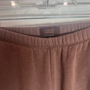 Nuuds Cozy Brown Sweatpants in Brown thumbnail 4