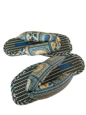 Farm Rio Puffy Sandals women's size 8 thumbnail 2