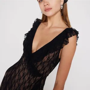 Kimchi Blue Indy Lace Midi Dress. Urban Outfitters. Small thumbnail 2