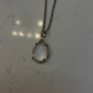 Kendra Scott kiri gold teardrop Necklace with Crystal Pendant thumbnail 2