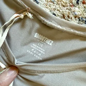 aerie Short Sleeve Tee in Light Taupe thumbnail 5