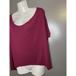 We The Free Shirt Womens Small Red Scoop Neck Short Sleeve Relaxed Tee Top thumbnail 4