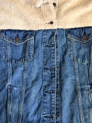 American Eagle Cream Sherpa & Denim Trucker Jacket L  thumbnail 3