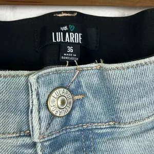 LuLaRoe women’s crop kick flare light wash jean thumbnail 2