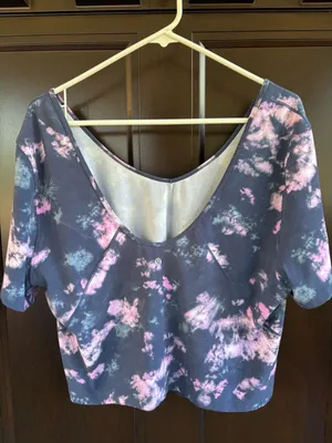 EUC Lululemon Align Tee Circulate Tie-Dye Mineral Blue Multi Size 16 thumbnail 7