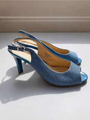 Queue Blue Woven Tweed Slingback Peep Toe Heels Women’s Size 9 Kitten Heel Pumps thumbnail 2