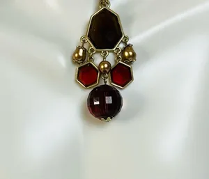 Villager Liz Claiborne Faceted Beaded Choker Necklace And Matching Hoop Earrings thumbnail 2