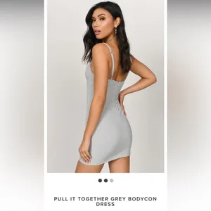 TOBI Pull It Together Grey Bodycon Dress Size Small thumbnail 3