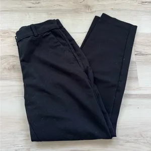 H&M Women’s Black Straight-Leg Slacks thumbnail 1