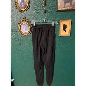 Lululemon Stretch Black Joggers Size 2 thumbnail 2