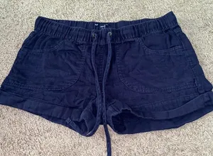 Gap Shorts thumbnail 1