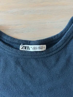 ZARA Cropped T-Shirt thumbnail 2