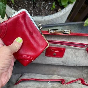 Eileen West Lipstick Red Leather Shoulder Hand Bag And Change Purse thumbnail 4