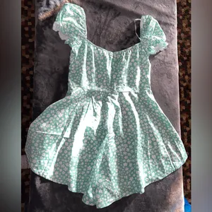 Princess Polly Finley Romper in Green Size 4 thumbnail 6