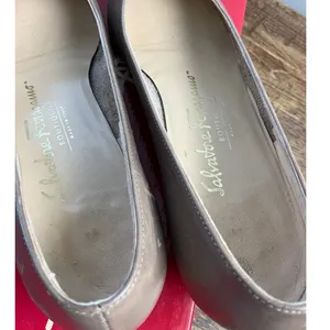 Salvatore Ferragamo Tan leather pumps‎ size 7AAAA thumbnail 6
