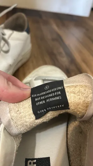 Golden Goose Sneakers thumbnail 4