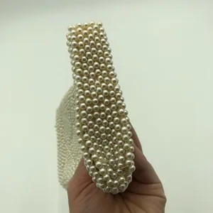 Vintage Cream/White Pearl Style Beaded Clutch OS thumbnail 4