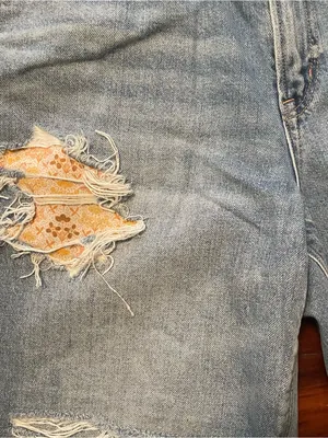 American Eagle Jeans Womens 12 Blue Denim Mom Straight Jean High Rise Distressed thumbnail 6