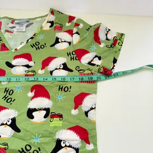 SB Scrub Christmas Penguins Scrub Top‎ Size XS Holiday Festive Work Style thumbnail 6
