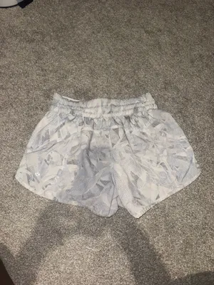 Lululemon Track That Shorts 3" size 6 tropical shadow starlight multi thumbnail 2
