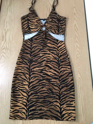 Divided New H&M Animal Print Cut Out Dress Size 0 thumbnail 1