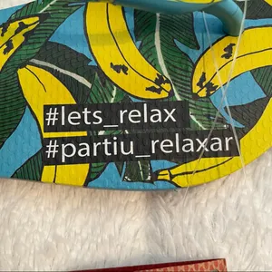 Havaianas with Banana Design thumbnail 6