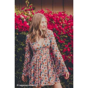 Urban Outfitters Floral Elise Smocked-Waist Mini Dress Size Large thumbnail 2