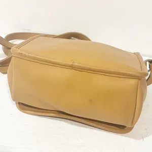 Vintage COACH‎ Companion Flap Crossbody Tan Leather Bag 9076 thumbnail 3