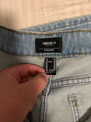 NWT Men’s Forever 21 straight jeans  thumbnail 4