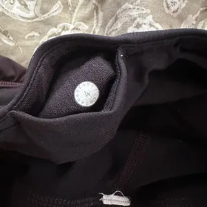 Lululemon running shorts thumbnail 3