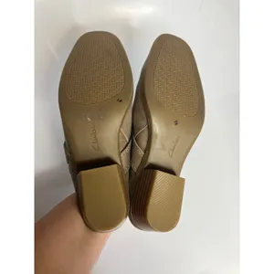 Clarks Collection Mules Womens 8.5W Taupe Excellent Leather Buckle‎ Block Heel thumbnail 7