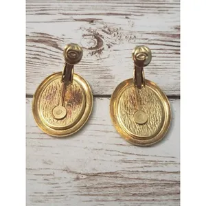 Vintage Clip On Earrings Black Oval with Gold Tone Halo 1" thumbnail 4