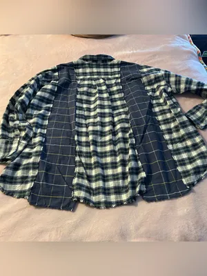 BDG Urban Outfitters Robbie Spliced Plaid Flannel button down shirt oversized L thumbnail 5