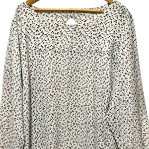 Loft Womens Peasant Boho‎ Tunic Top 26 Cream Floral Smocked Romantic Cottagecore thumbnail 3