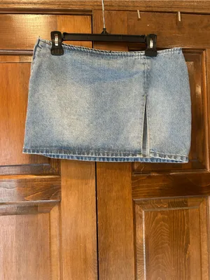 Edikted Slitted Denim Mini Skirt Blue Size M NWT Festival Grunge Streetwear thumbnail 2