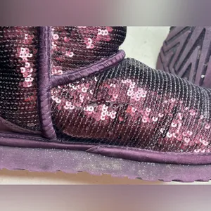 UGG Classic Short Sparkles Port Sheepskin Boots Women Size 8 thumbnail 10