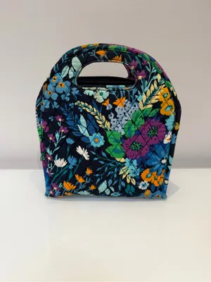 Vera Bradley Lunch Bag in Midnight Garden thumbnail 3