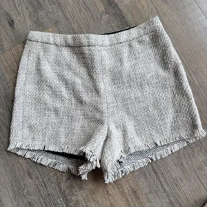 Free People‎ Cream Off-White Tweed Shorts Frayed Hem High Waist Women's Size 6 thumbnail 1