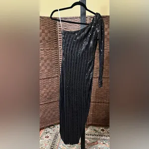 NEW Lulus Elegant Occasion Black Sequin One-Shoulder Midi Dress – Size Small thumbnail 4