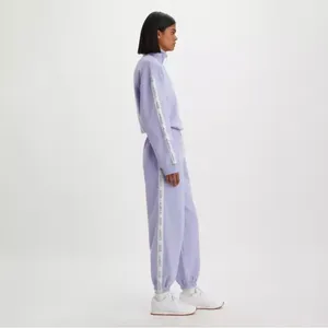 NWT Levi's Graphic Minimal Taping Laundry Sweat Pants Lilac XXL thumbnail 7