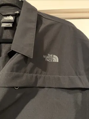 The North Face women’s‎ Black Button-Down Casual Shirt XL thumbnail 2