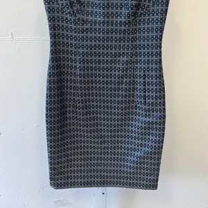 Anne Klein Geometric Diamond Sheath Dress Size 4 Sleeveless Office Navy Blue thumbnail 5