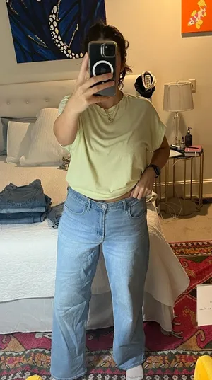Old Navy Light Blue Jeans thumbnail 1