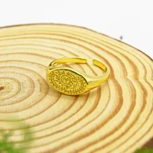 Sun and Moon Signet Ring Gold thumbnail 3