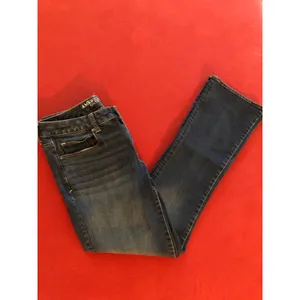 American Eagle skinny kick bootcut flare blue jeans Size 8 thumbnail 2